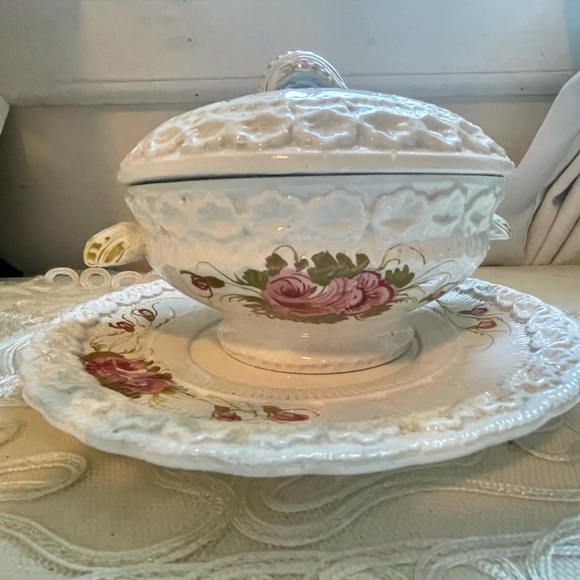 Vintage Hand painted Nora Fenton Soup Tureen and plate // Made in Italy - Picture 1 of 13